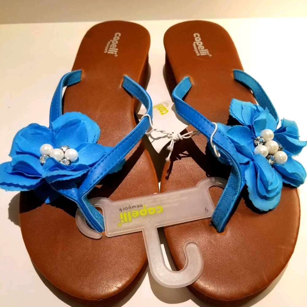 Capelli New York Sandals Size 9 Blue Flower Slip On New